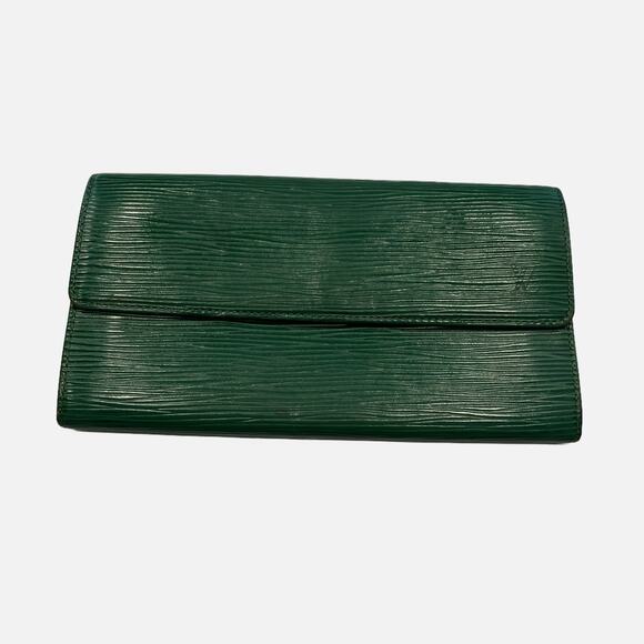 Wallet Louis Vuitton Epi Long Wallet in Green - Picture 1 of 8